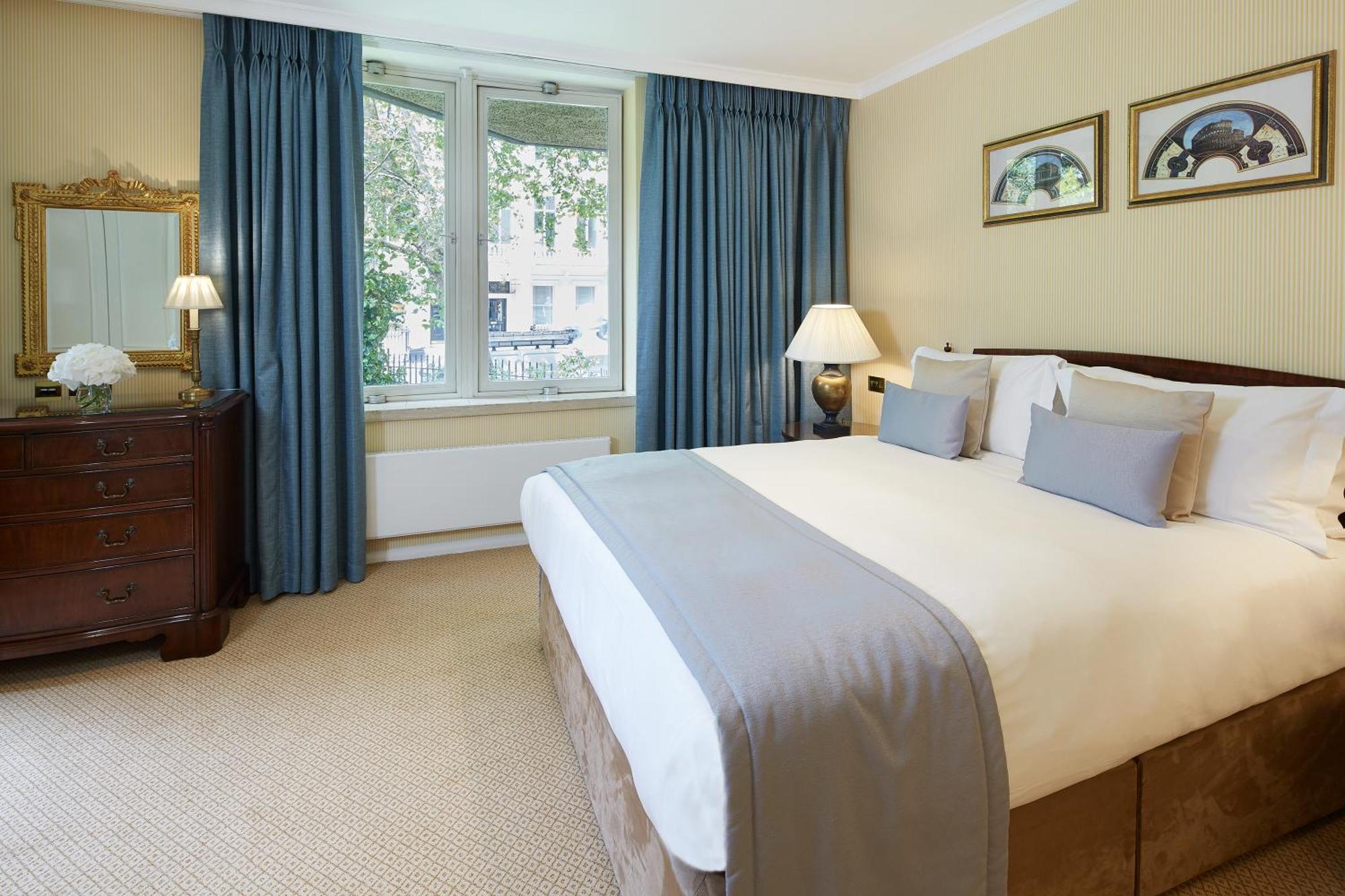 Cheval Thorney Court At Hyde Park Apartahotel