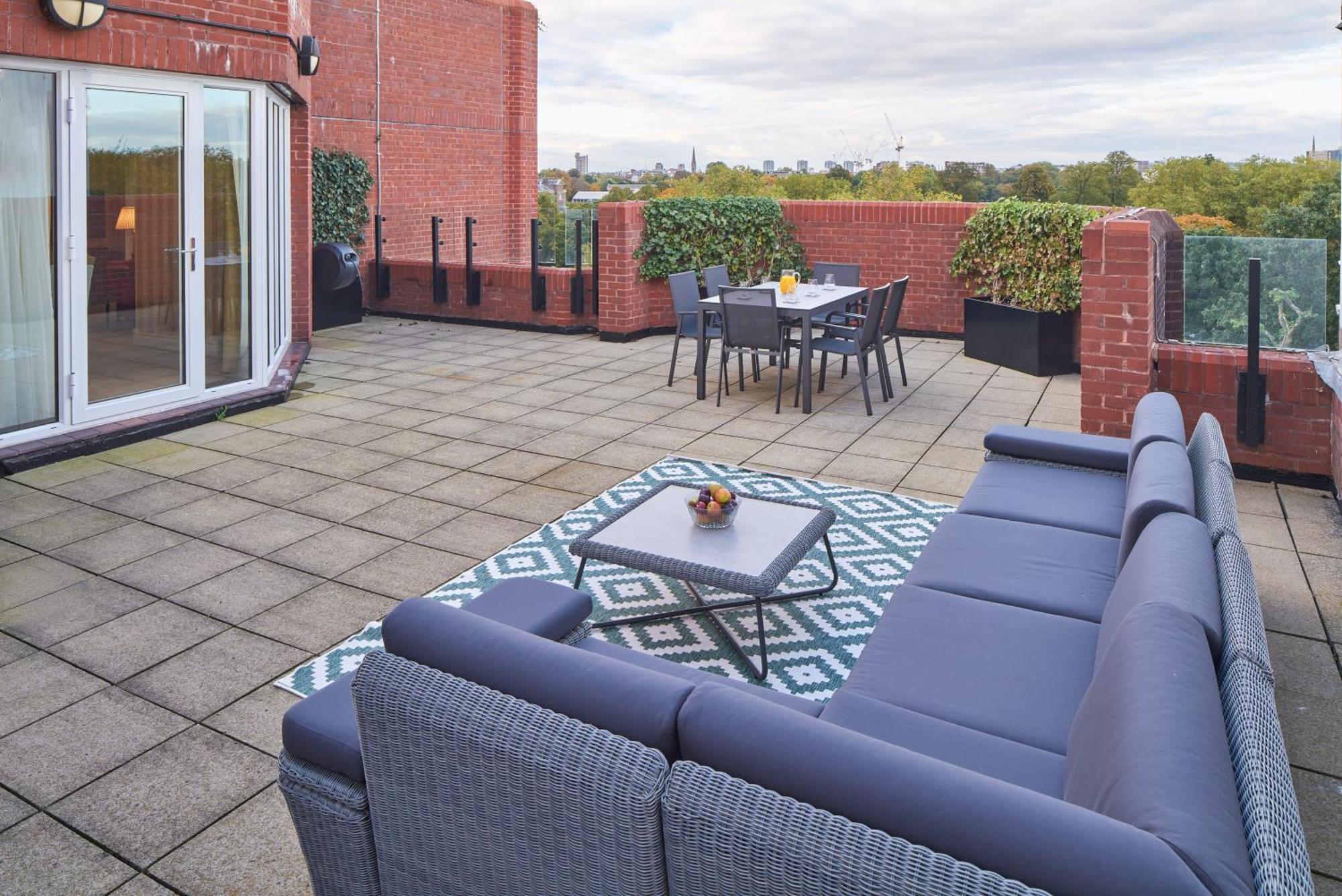 Cheval Thorney Court At Hyde Park Apartahotel